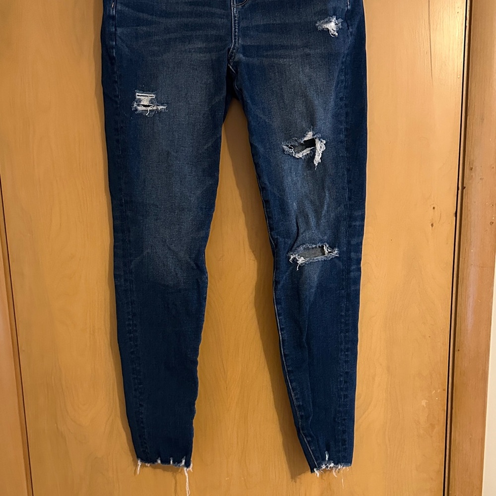 American Eagle Outfitters Curvy Dark Blue Distressed Skinny Jeans - Picture 4 of 9